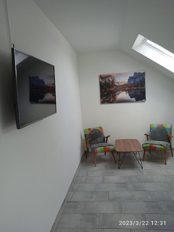 Zimmer Frei 3 Wiesbaden Eksteriør bilde